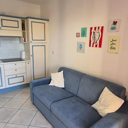 Edo House Sardegna * 波尔图波佐